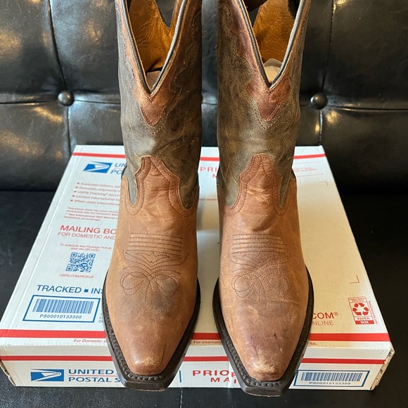 J.B. Dillon Women’s Brown Leather Western Boots - Picture 2 of 7